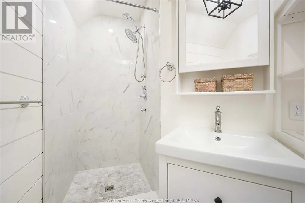 5290 HURON CHURCH LINE ROAD