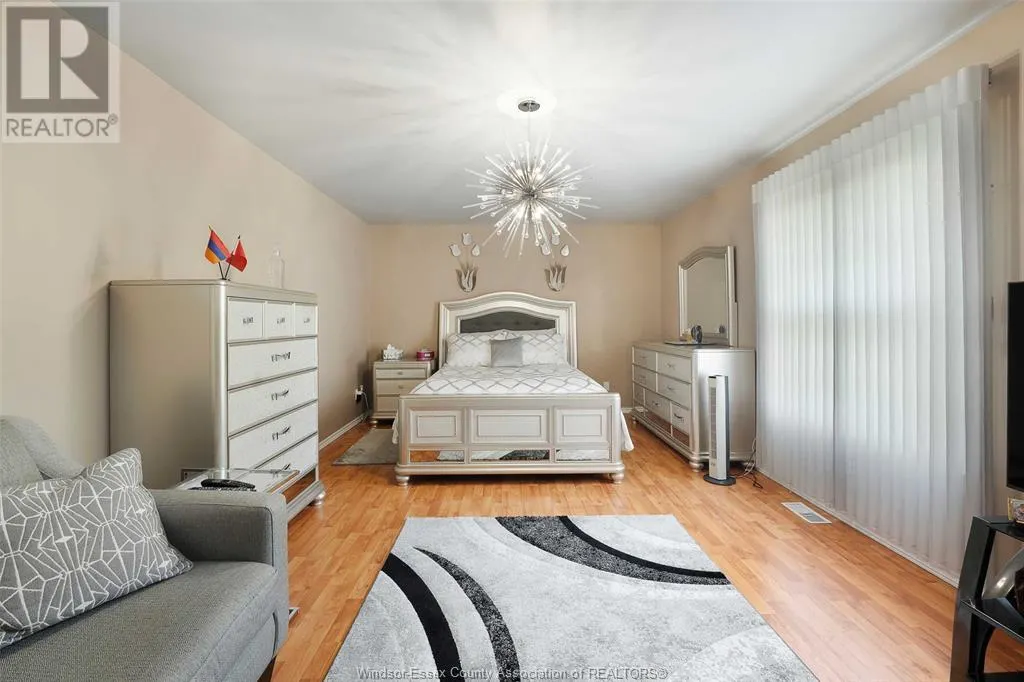 2070 FUNARO CRESCENT