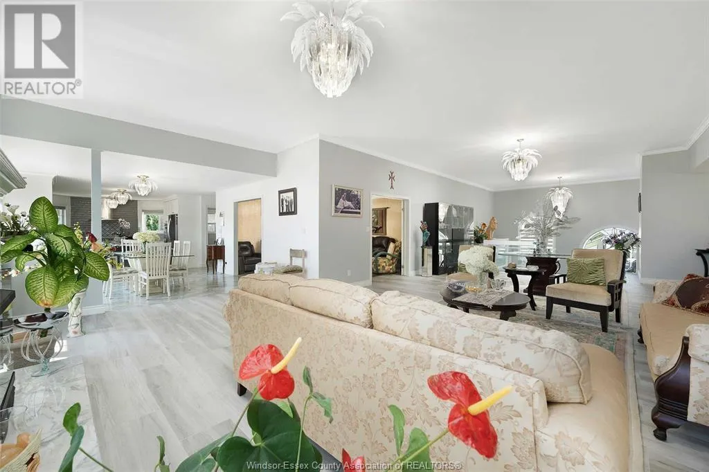 2070 FUNARO CRESCENT
