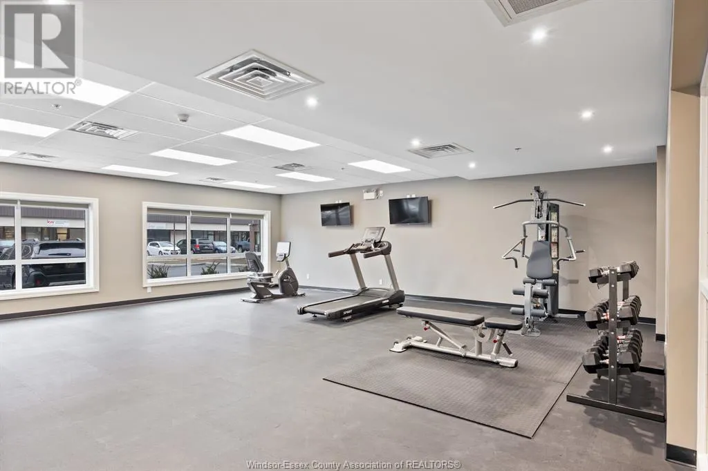 11870 TECUMSEH ROAD East Unit# 313