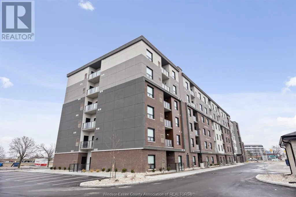 11870 TECUMSEH ROAD East Unit# 313