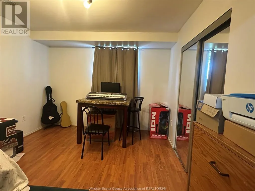 190 SUNNYSIDE