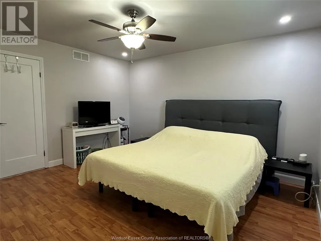 190 SUNNYSIDE