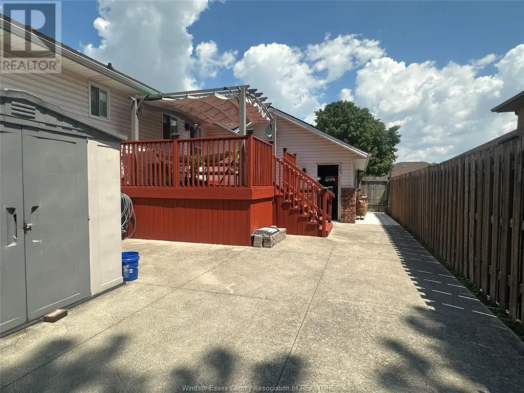 190 SUNNYSIDE