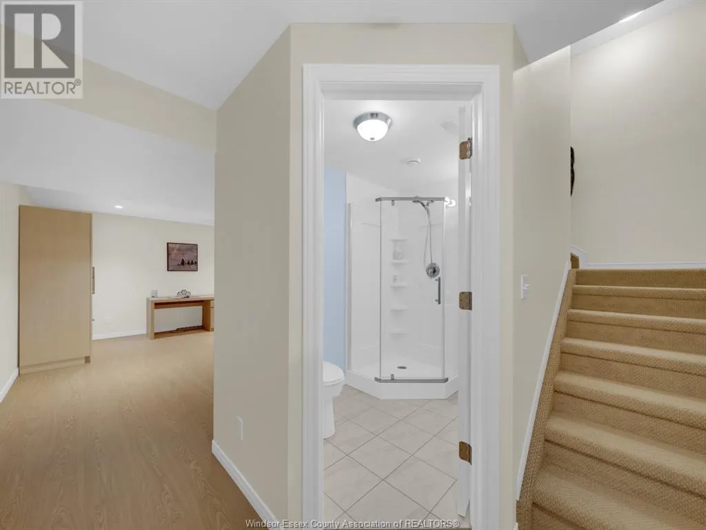 137 SEYMOUR CRESCENT