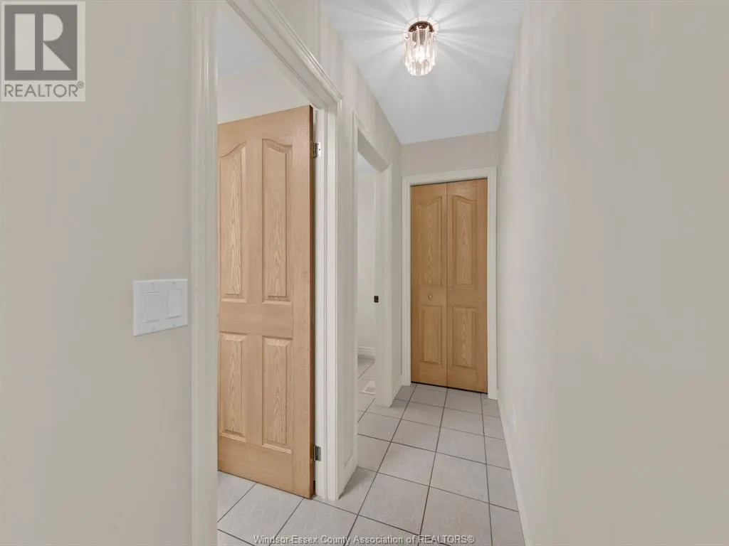 137 SEYMOUR CRESCENT