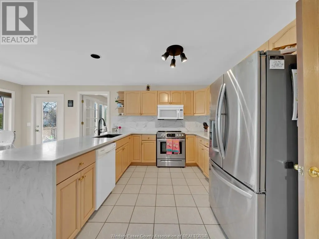 137 SEYMOUR CRESCENT