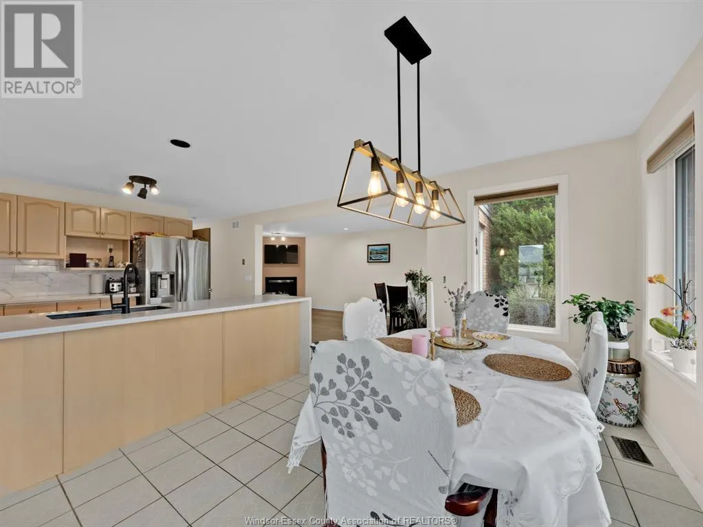 137 SEYMOUR CRESCENT