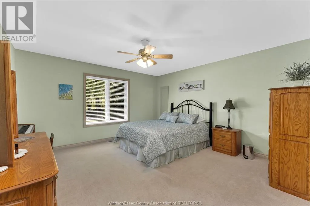 2220 SUZANNE STREET