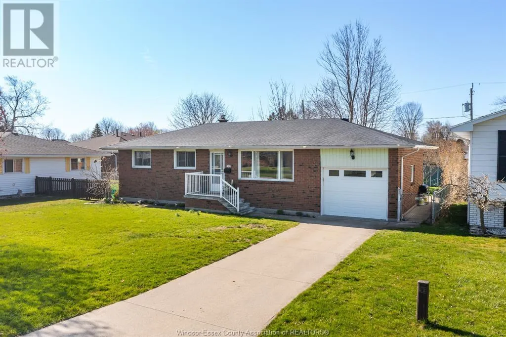 38 BRUCE AVENUE