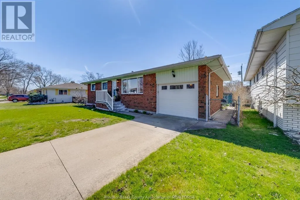 38 BRUCE AVENUE