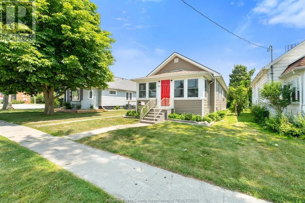 61 Victoria AVENUE
