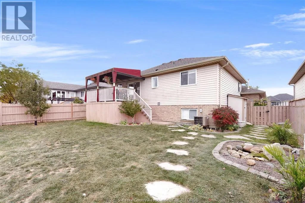 6 Homesteads