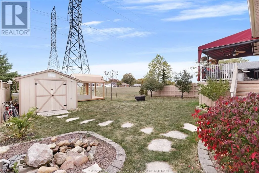 6 Homesteads