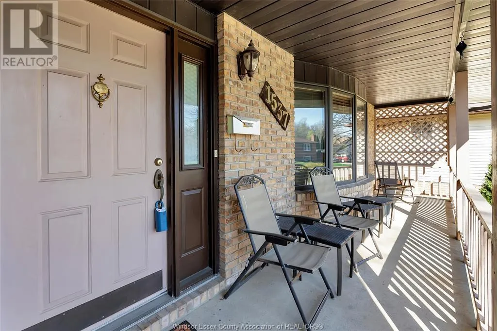 1537 ROSATI DRIVE