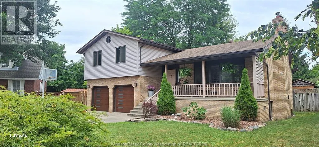 1537 ROSATI DRIVE