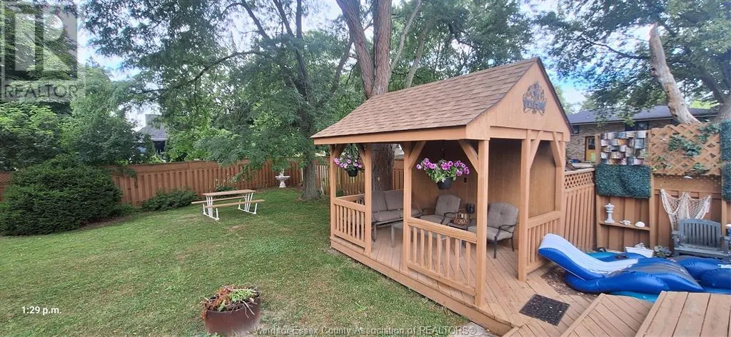 1537 ROSATI DRIVE