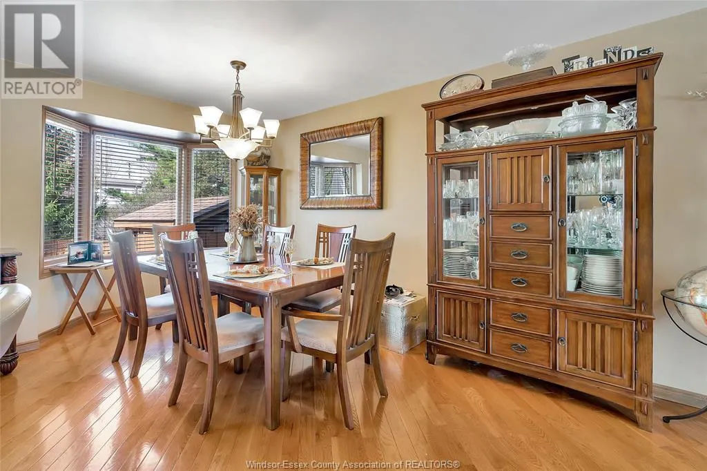 1537 ROSATI DRIVE