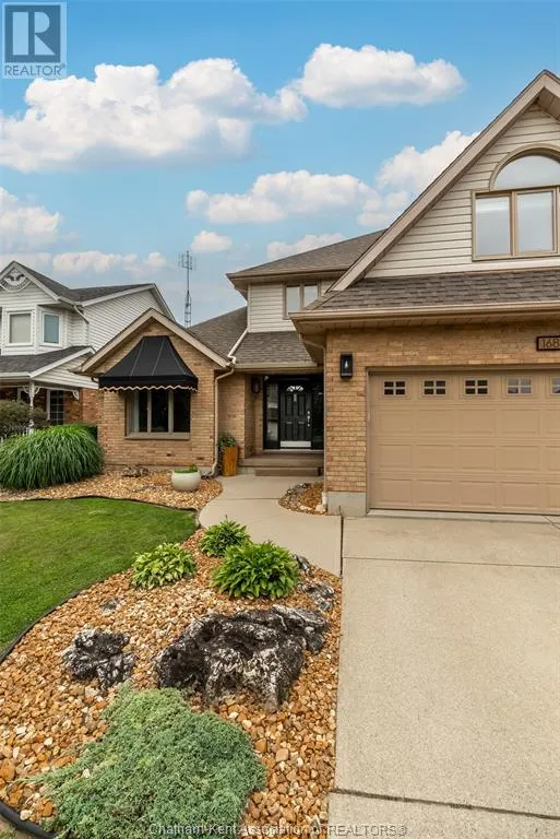 168 Norway Maple DRIVE