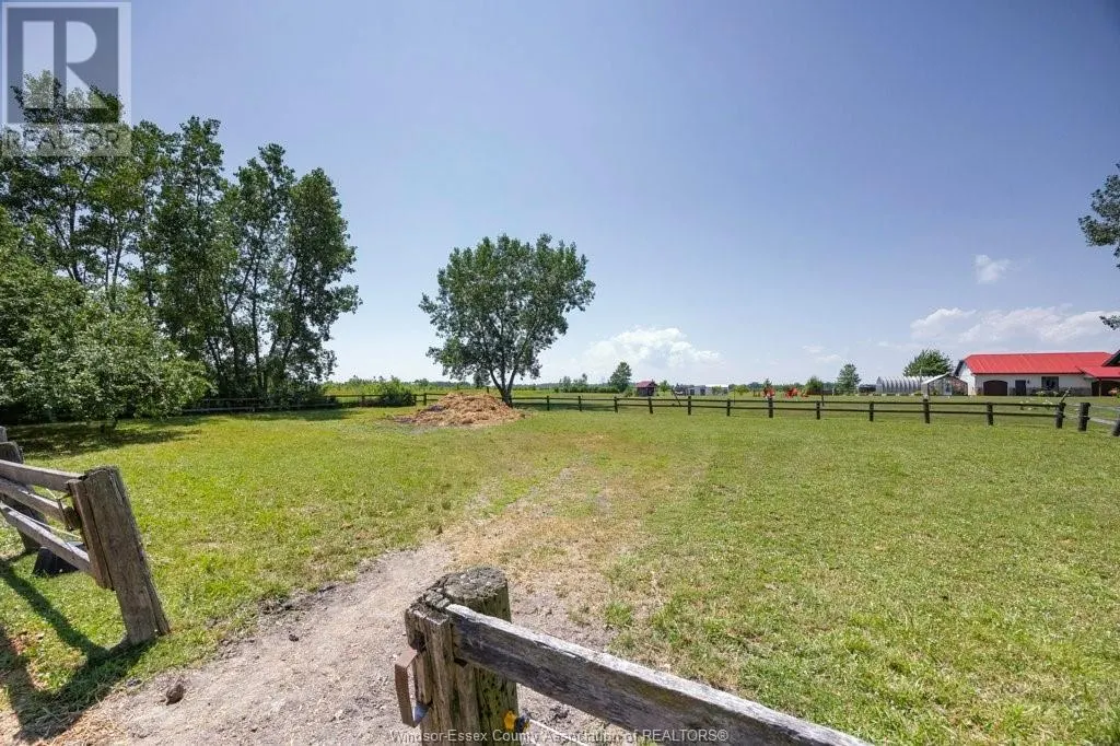 7385 County Road 18