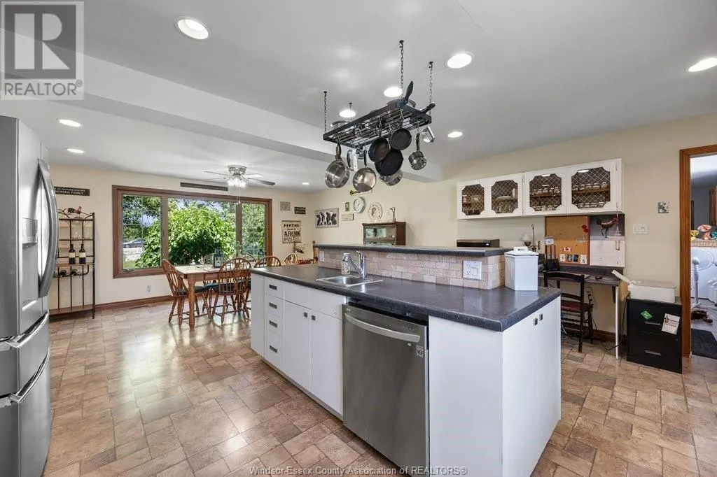 7385 County Road 18