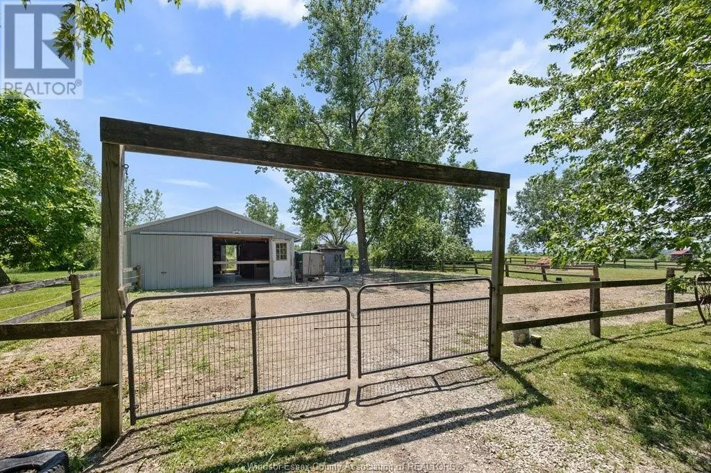 7385 County Road 18