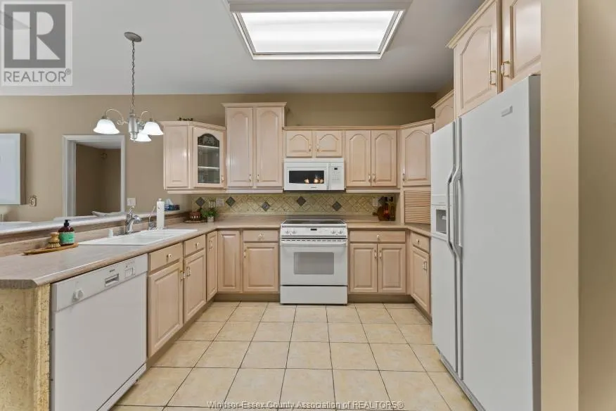 235 SOUTHWIND