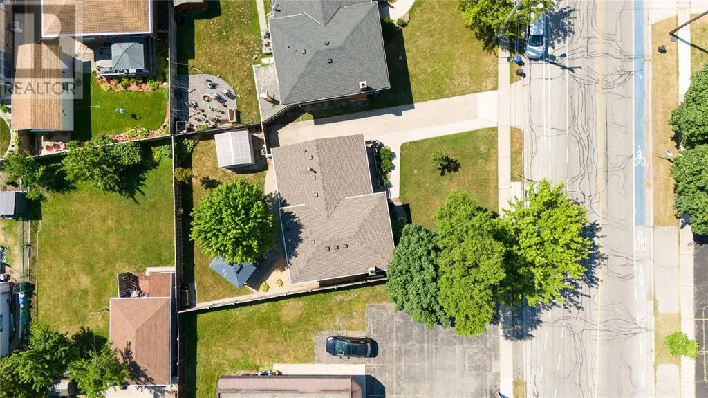 1544 Colborne ROAD