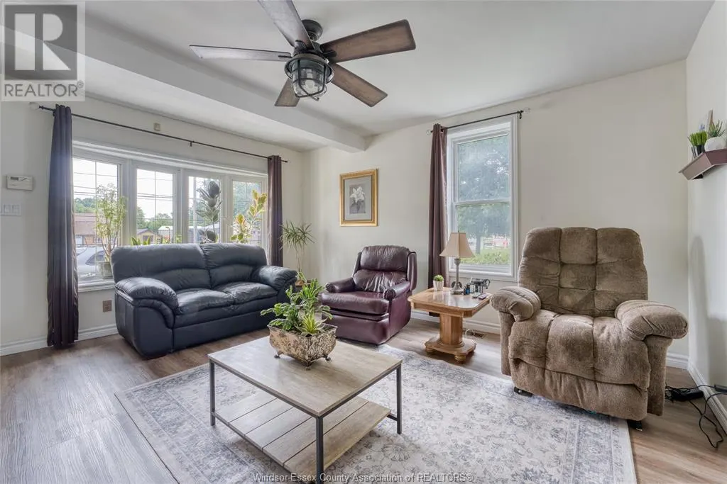2706 FRONT ROAD