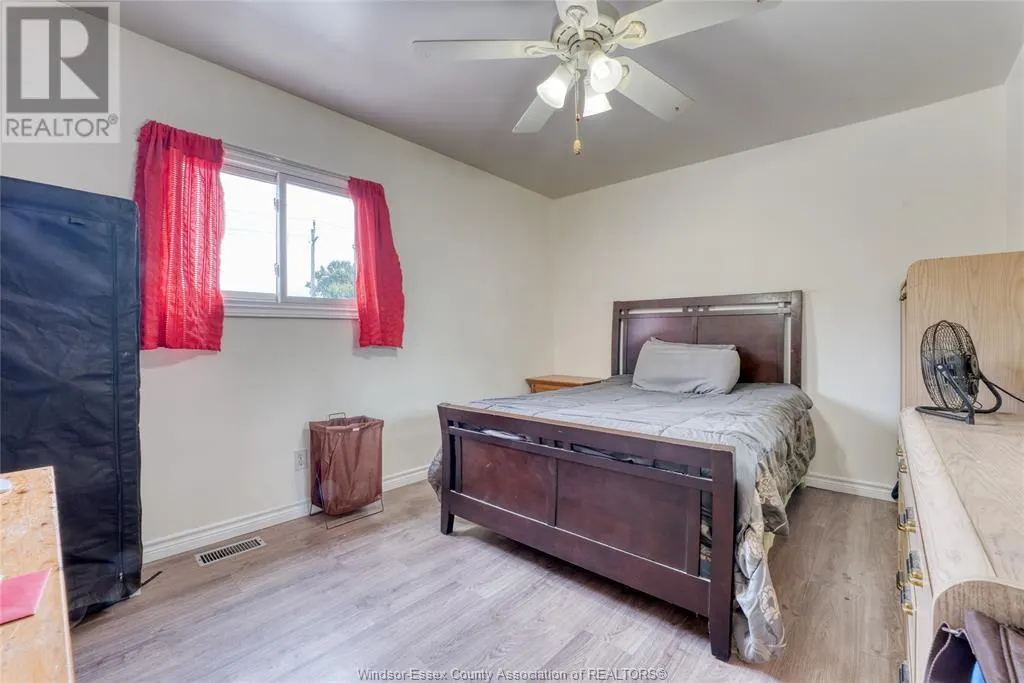 2706 FRONT ROAD