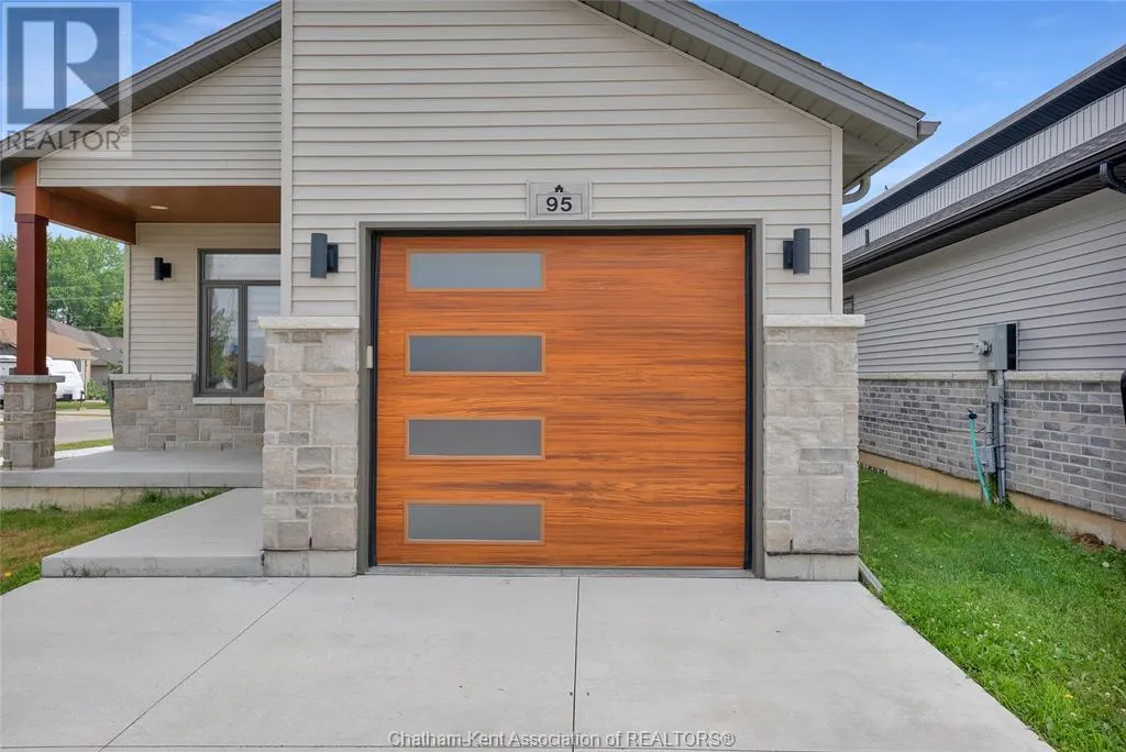 95 IRONWOOD TRAIL