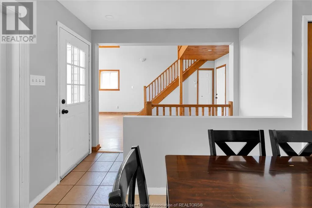 6102 COUNTY ROAD 46