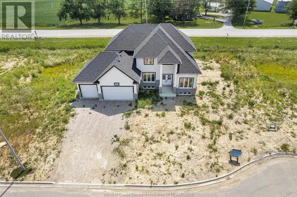 2572 MAYFAIR