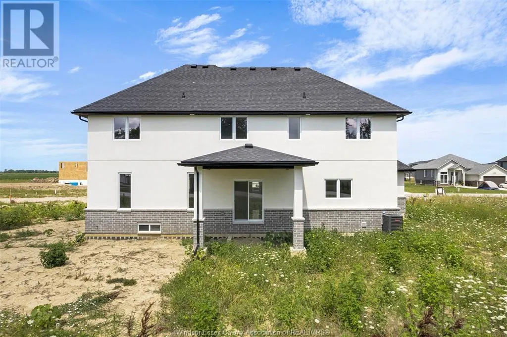 2572 MAYFAIR