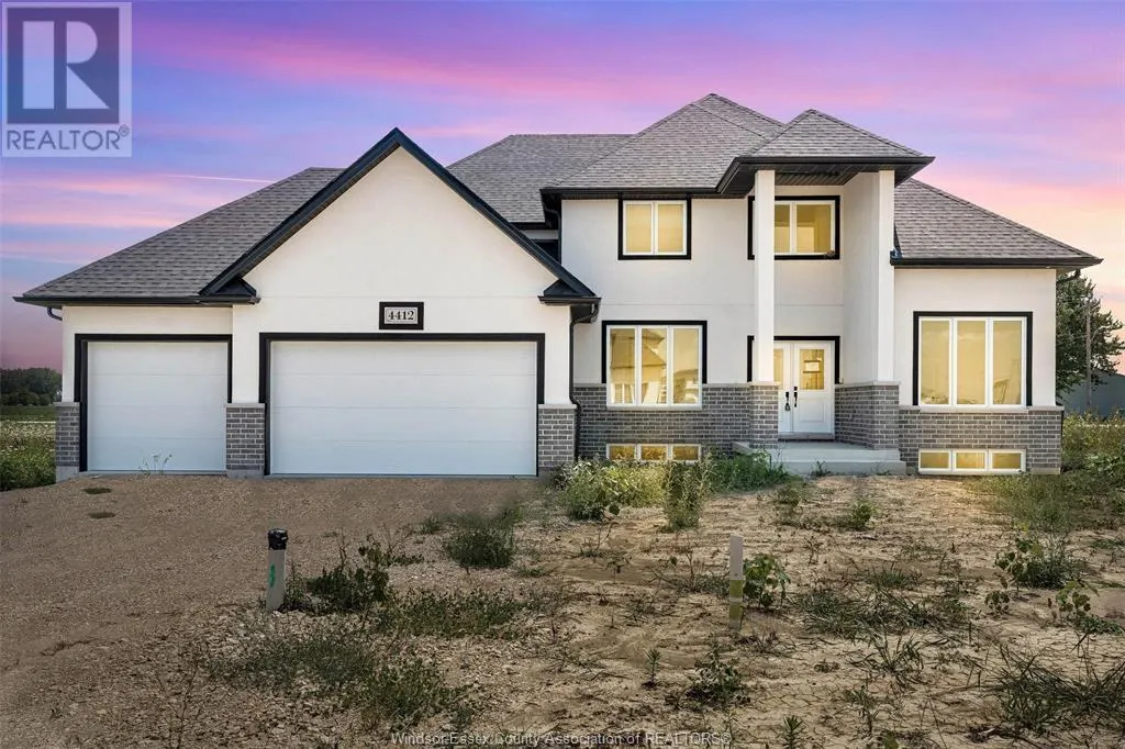 2572 MAYFAIR