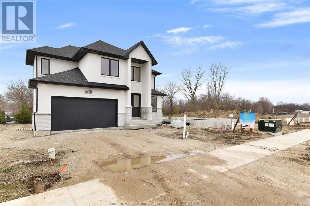 2584 MAYFAIR