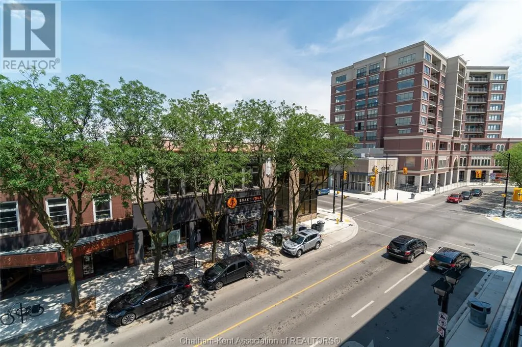 140 King STREET West Unit# 201