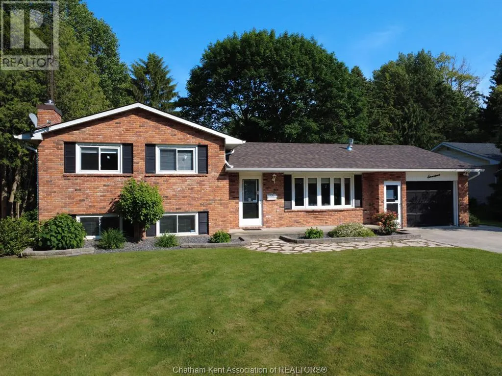 17 Garry AVENUE