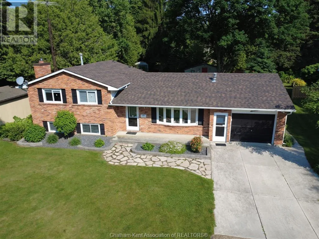 17 Garry AVENUE