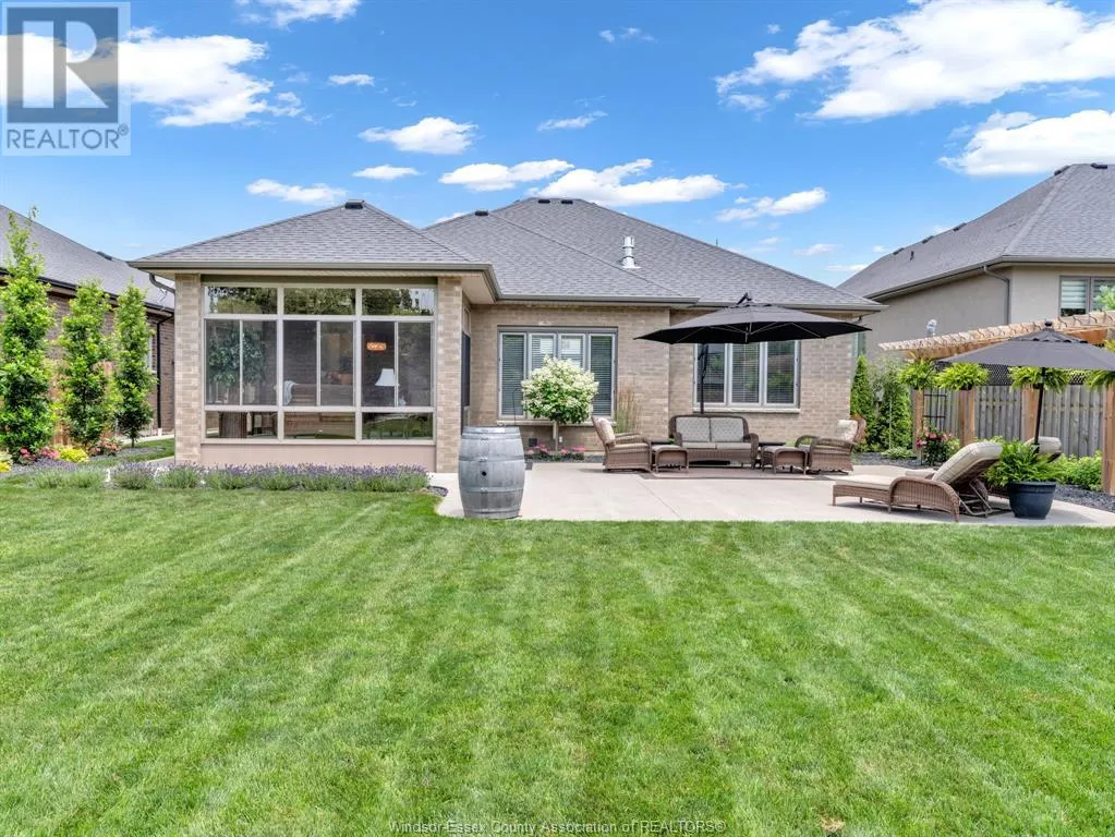797 HERITAGE ROAD