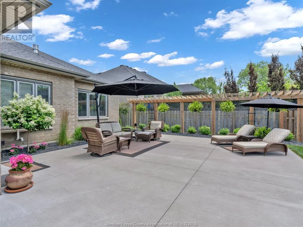 797 HERITAGE ROAD