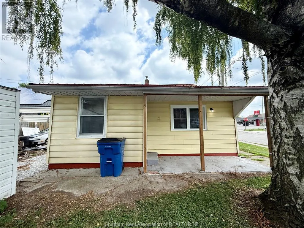 20 MCNAUGHTON AVENUE
