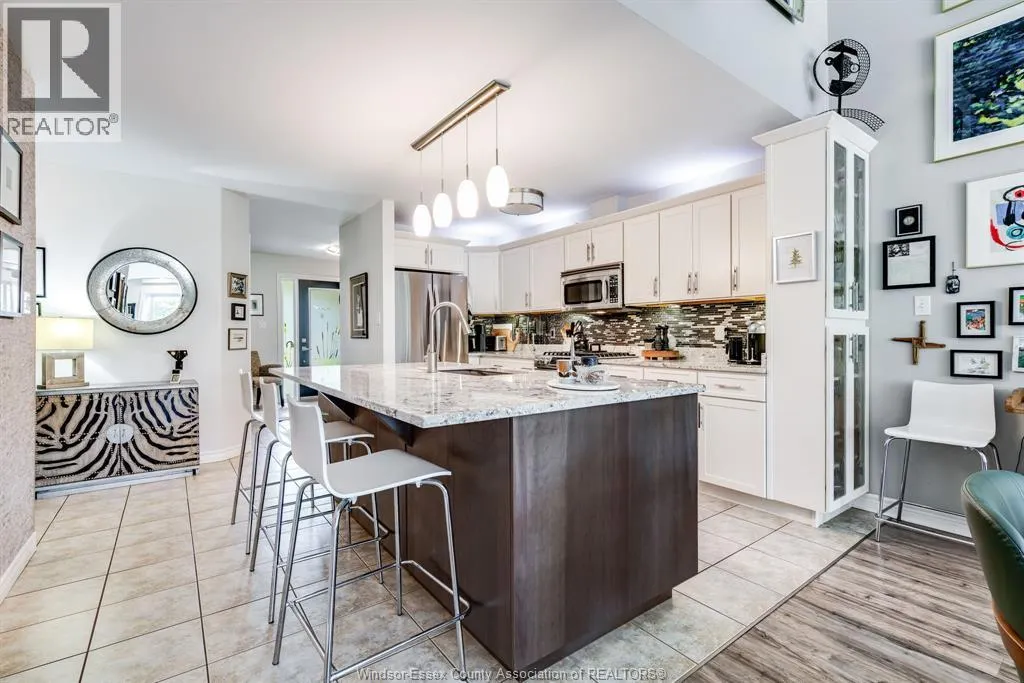 9 Montego Bay CRESCENT