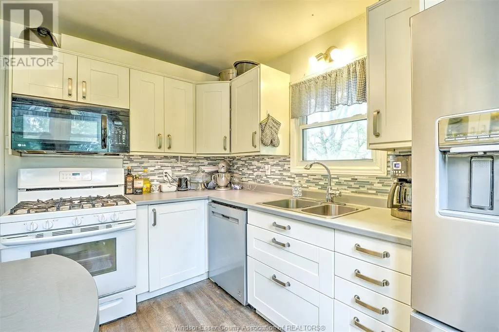 3811 COUNTY ROAD 18