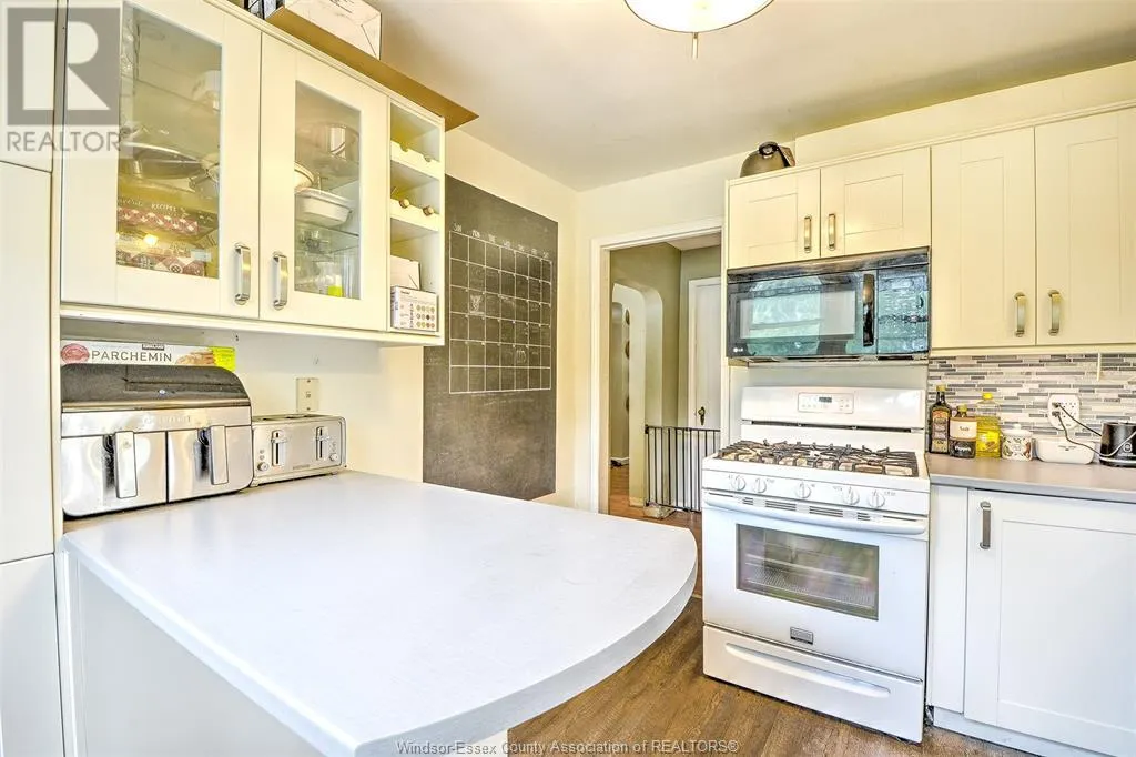 3811 COUNTY ROAD 18