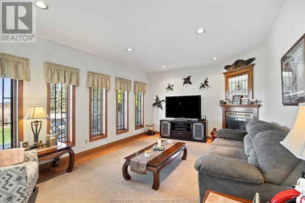 355 WEST PUCE ROAD