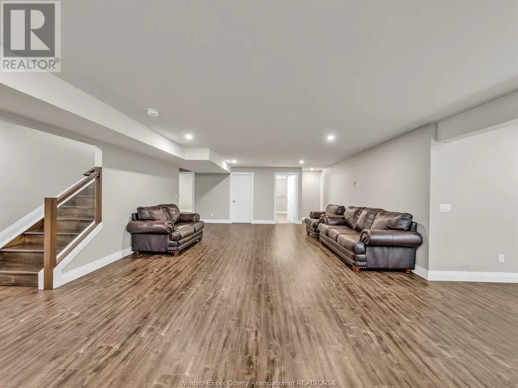 85 OLIVE DRIVE