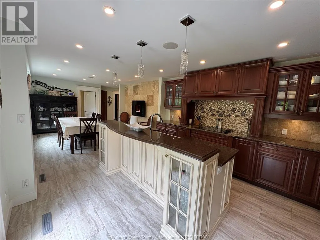 122 AUGUSTINE DRIVE