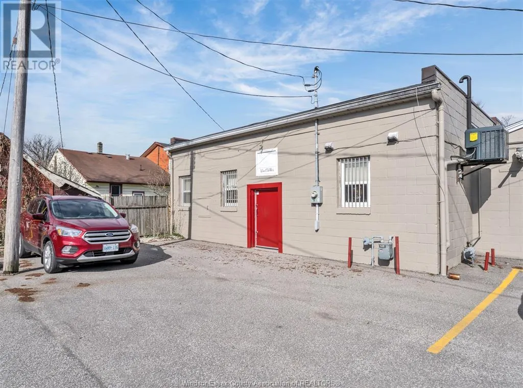 22B CENTRE STREET