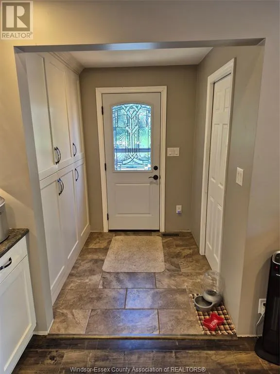 3825 Comber Sideroad
